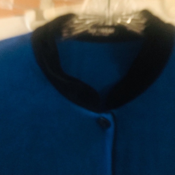 New Sapphire with Black Trim Softwear by Mark Singer Jacket Button Down - Picture 4 of 16